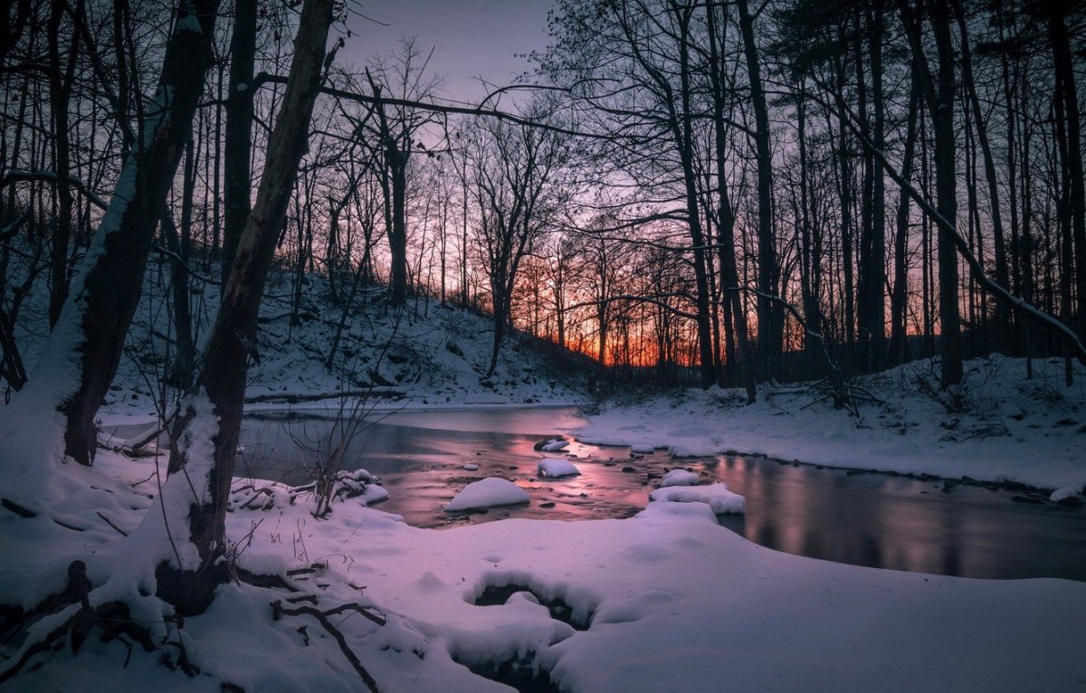 Ночная зимняя река