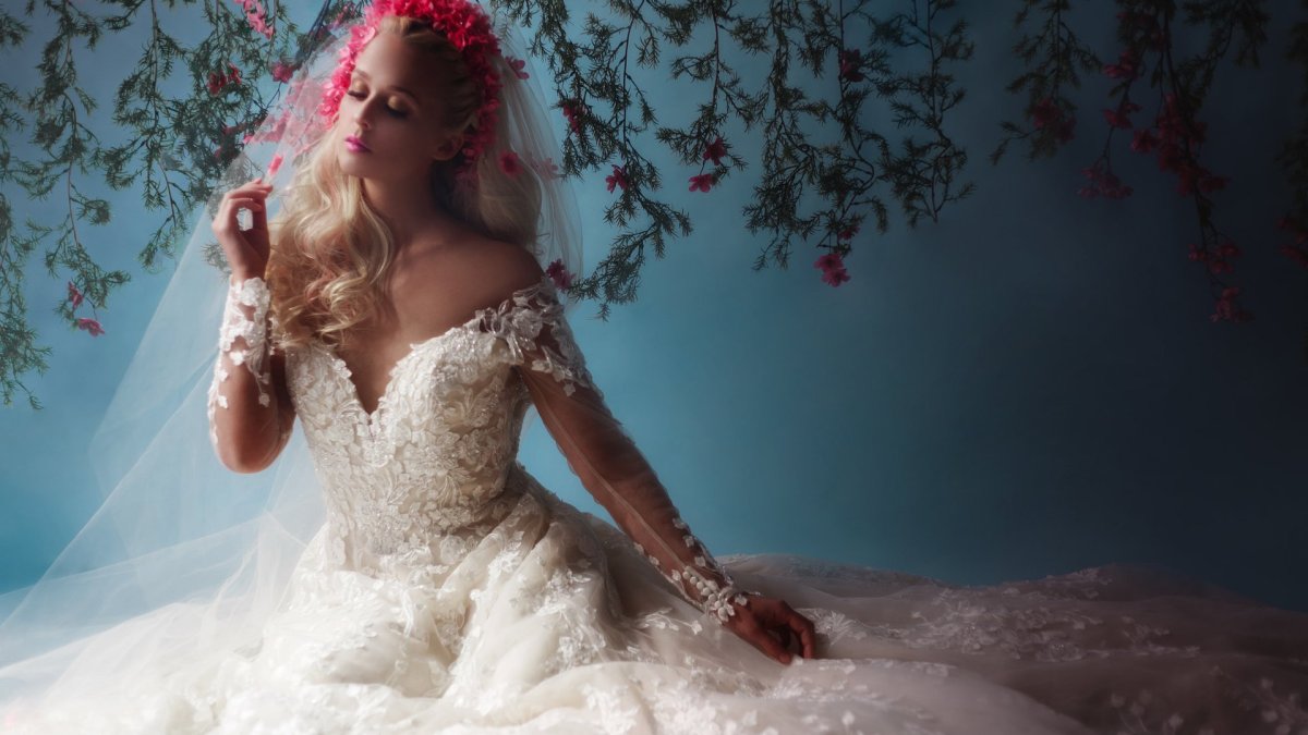 Annora Irish Lace