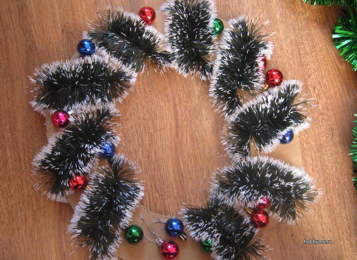 Tinsel m-28 мишура 6 цветов, 9см, м-28 (отгружать кратно 10шт) 2,2м