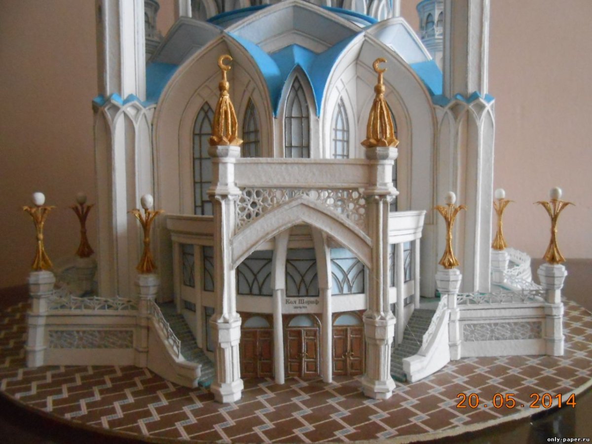 Модель мечети кул Шариф из бумаги