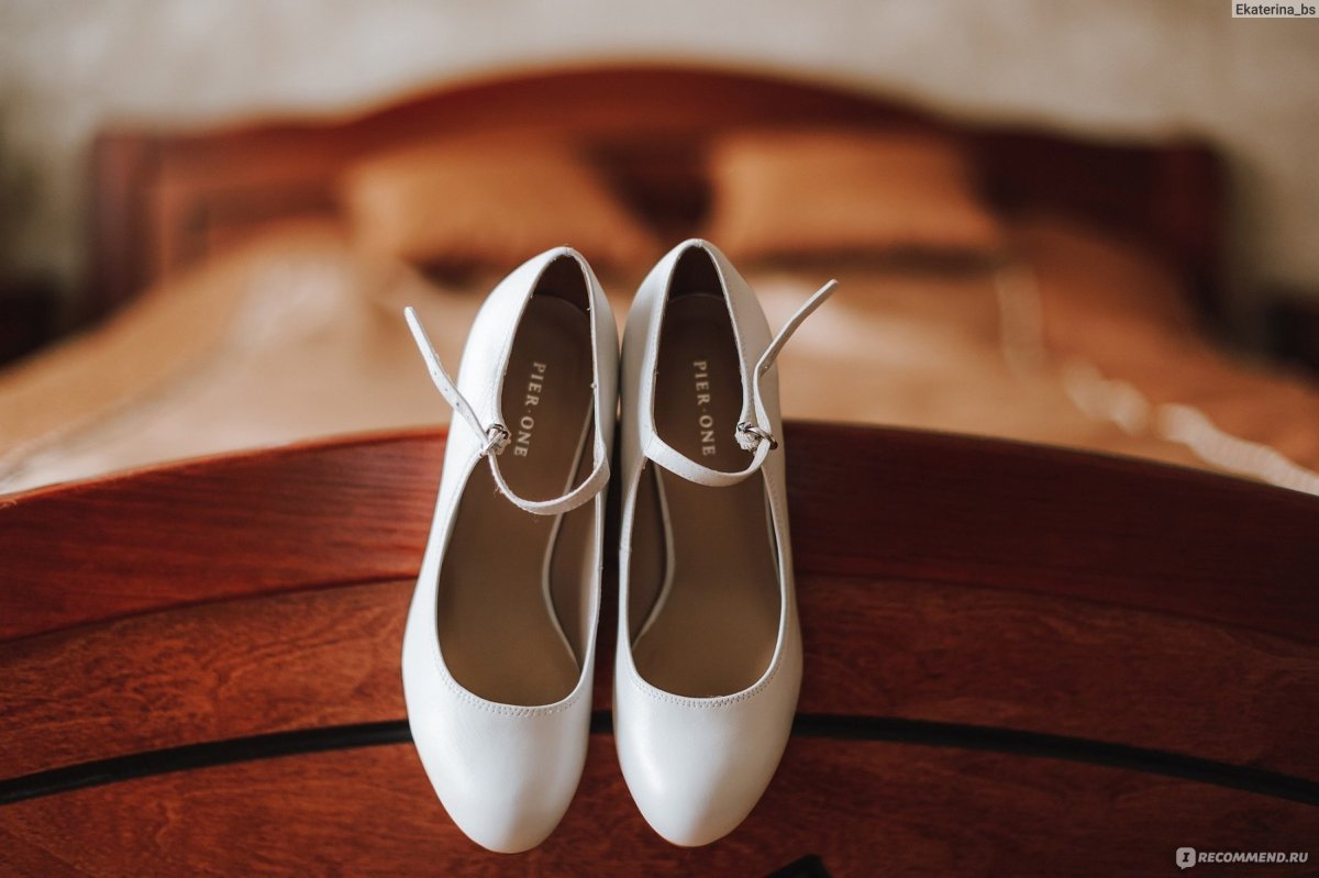 Classic Wingtip Shoes men