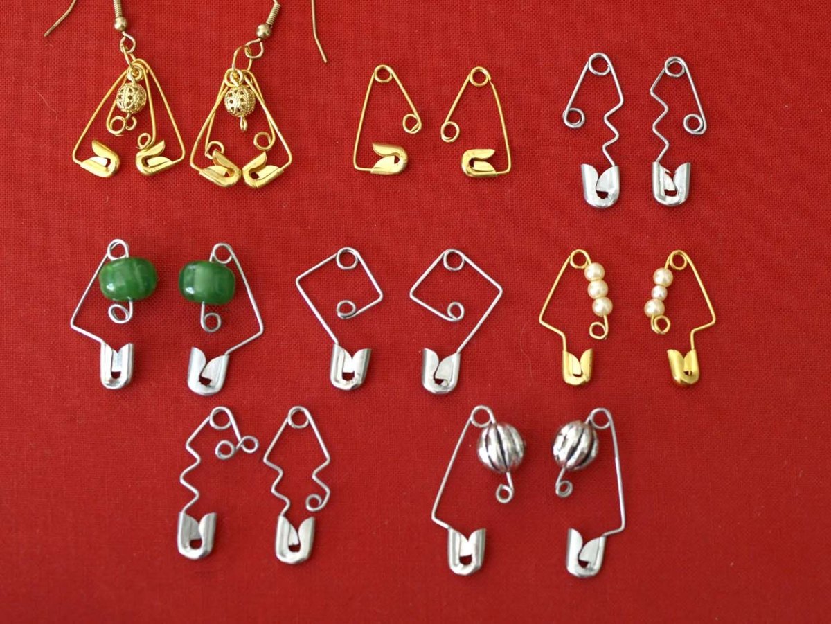 Серьги из булавок
