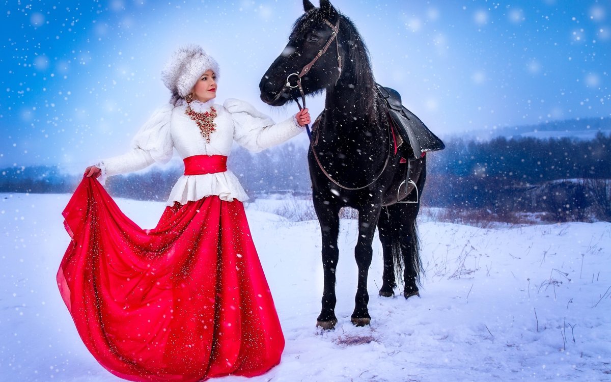 Фотосессия с лошадью зимой