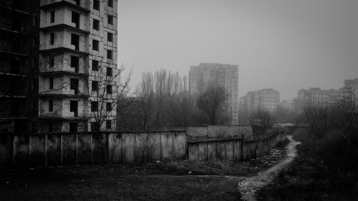 Мрачный город
