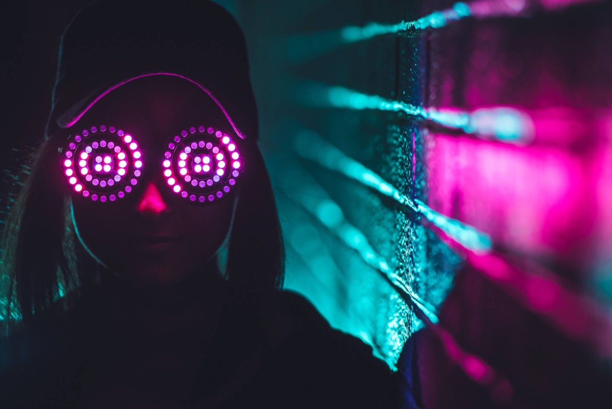 Cyberpunk 2077 очки неон