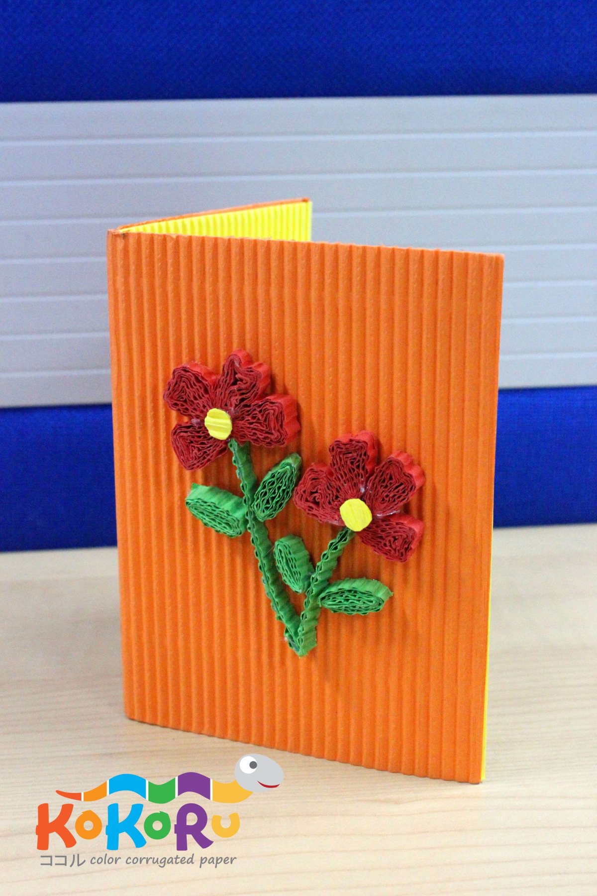 Игрушки из гофрированного картона