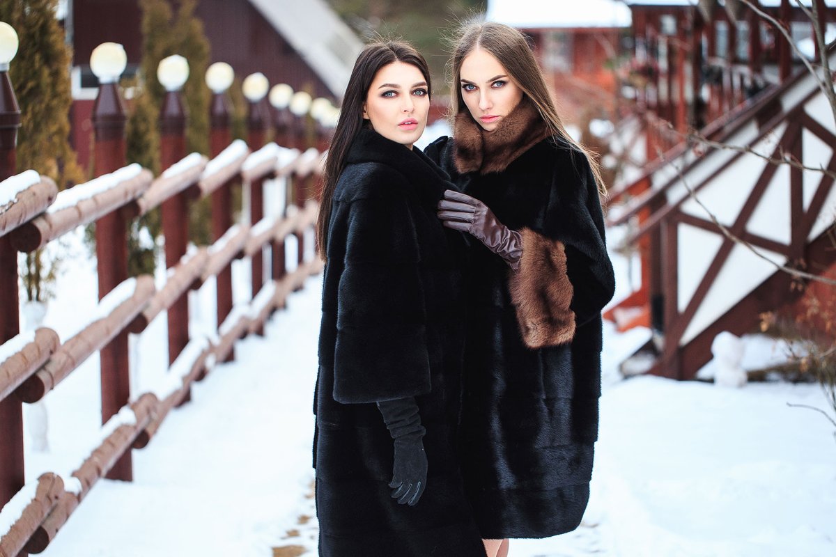 Персиковая шубка невесты