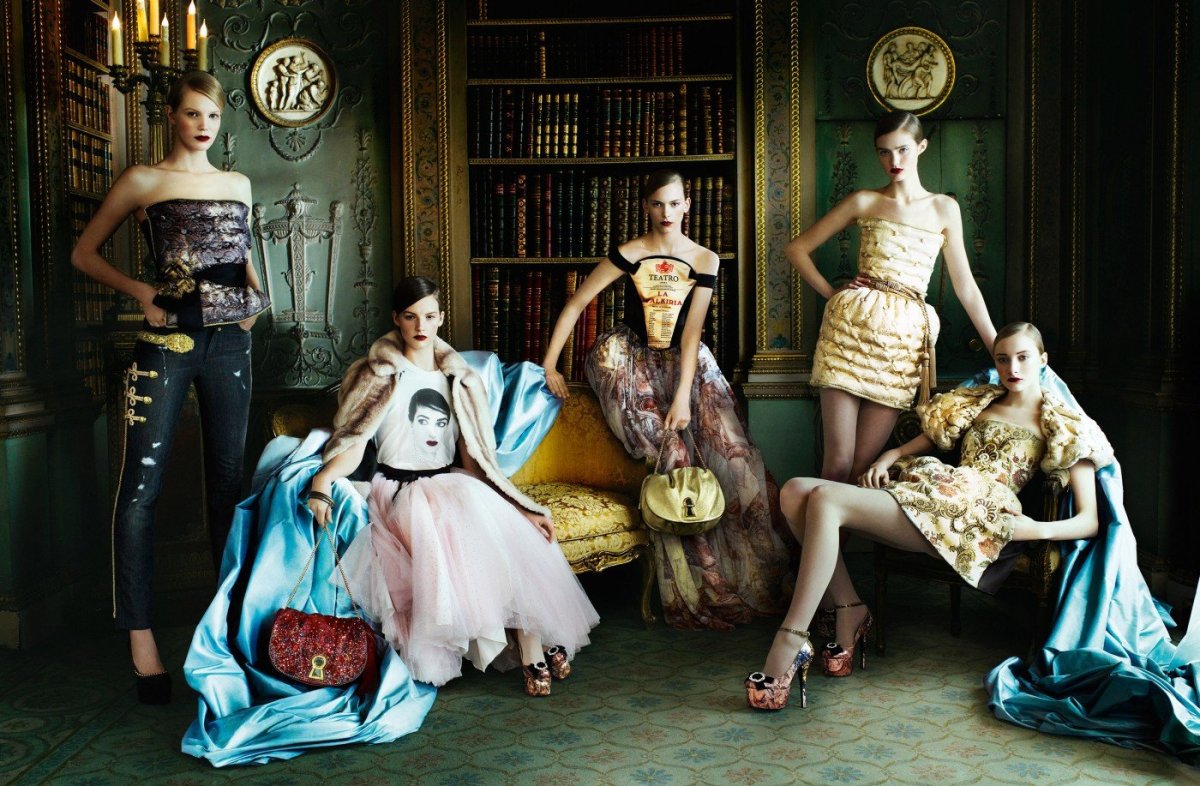 Дольче Габбана Vogue