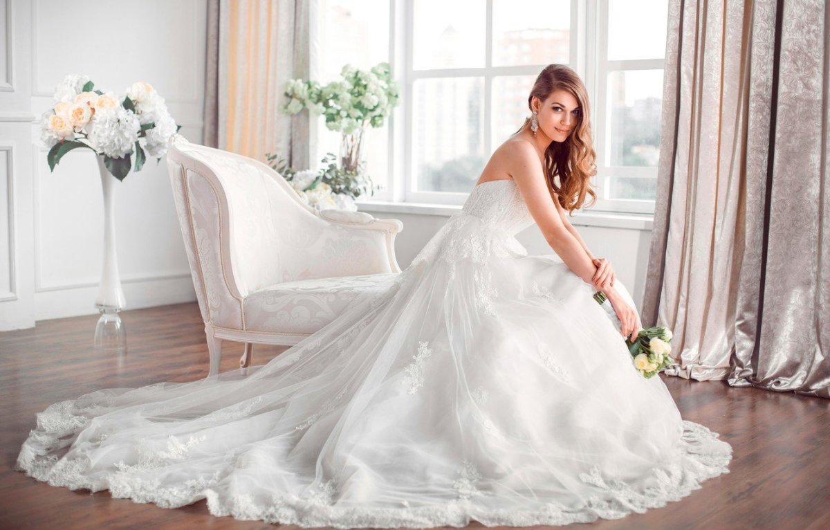 Twiggy Bridal Свадебные платья