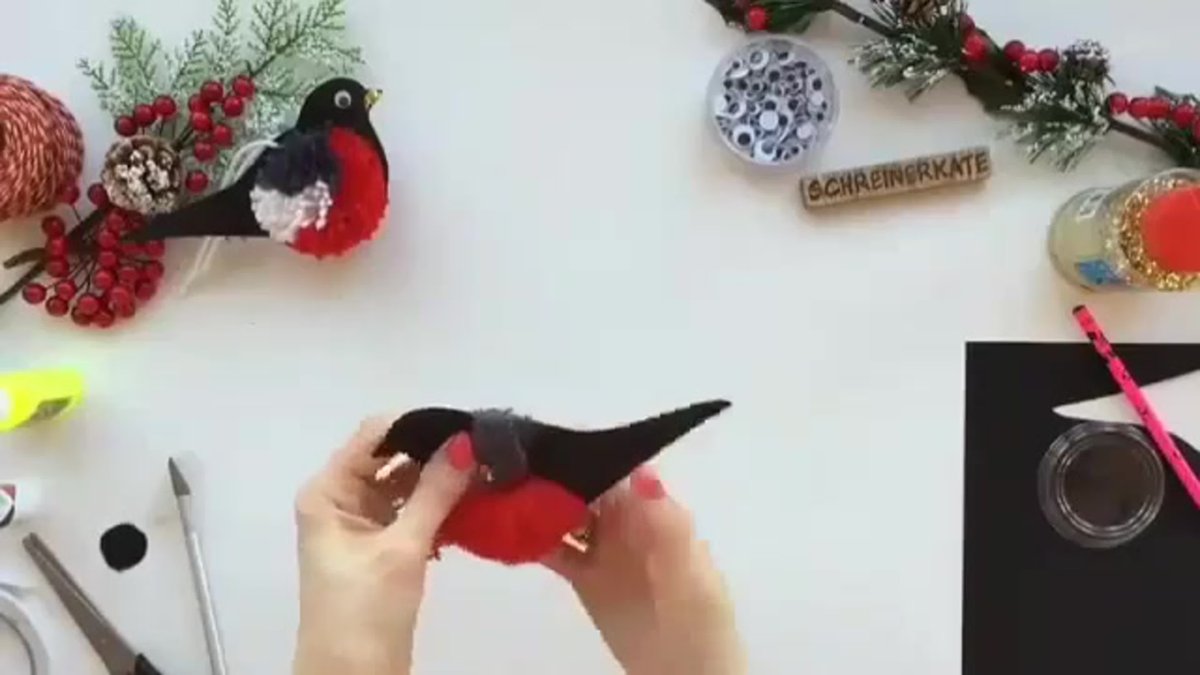 Елочная игрушка Снегирь из фетра