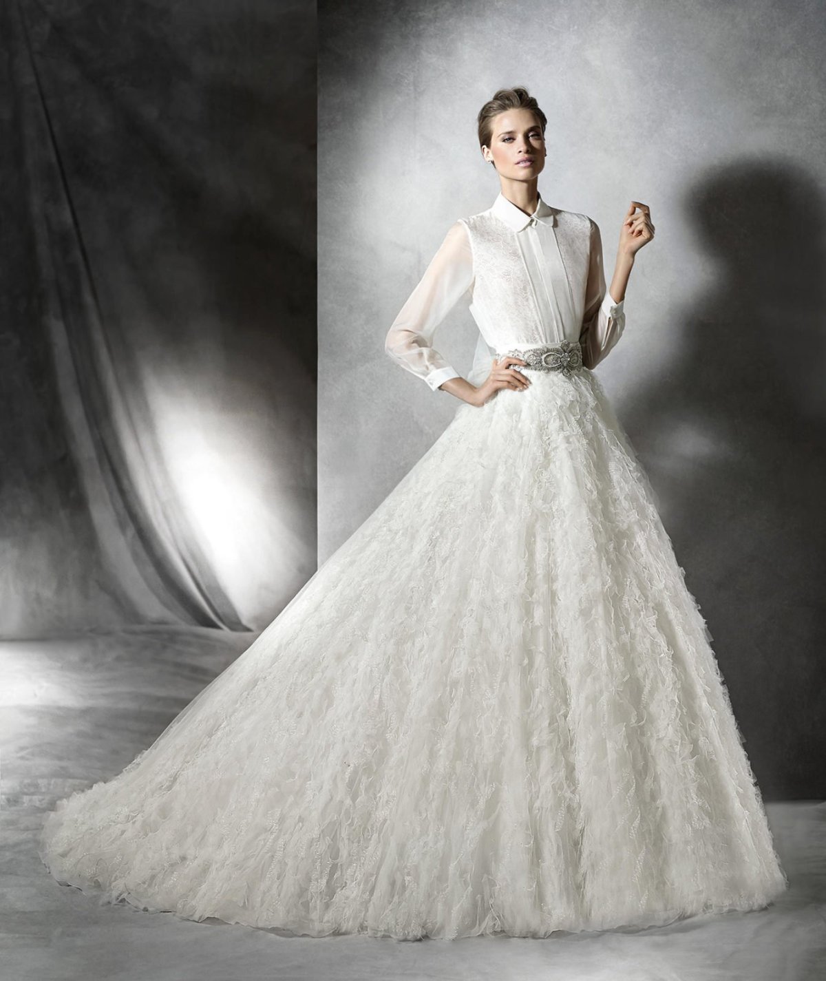 Свадебные платья Pronovias 2023