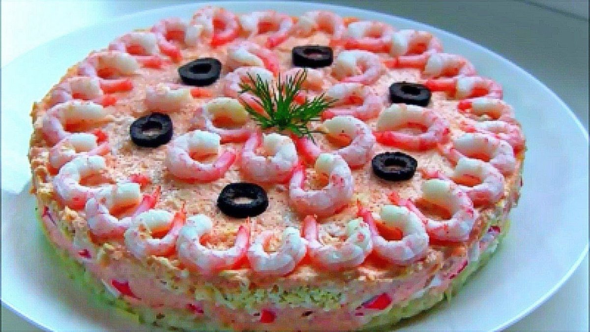 Салат Королевский с креветками и крабовыми палочками