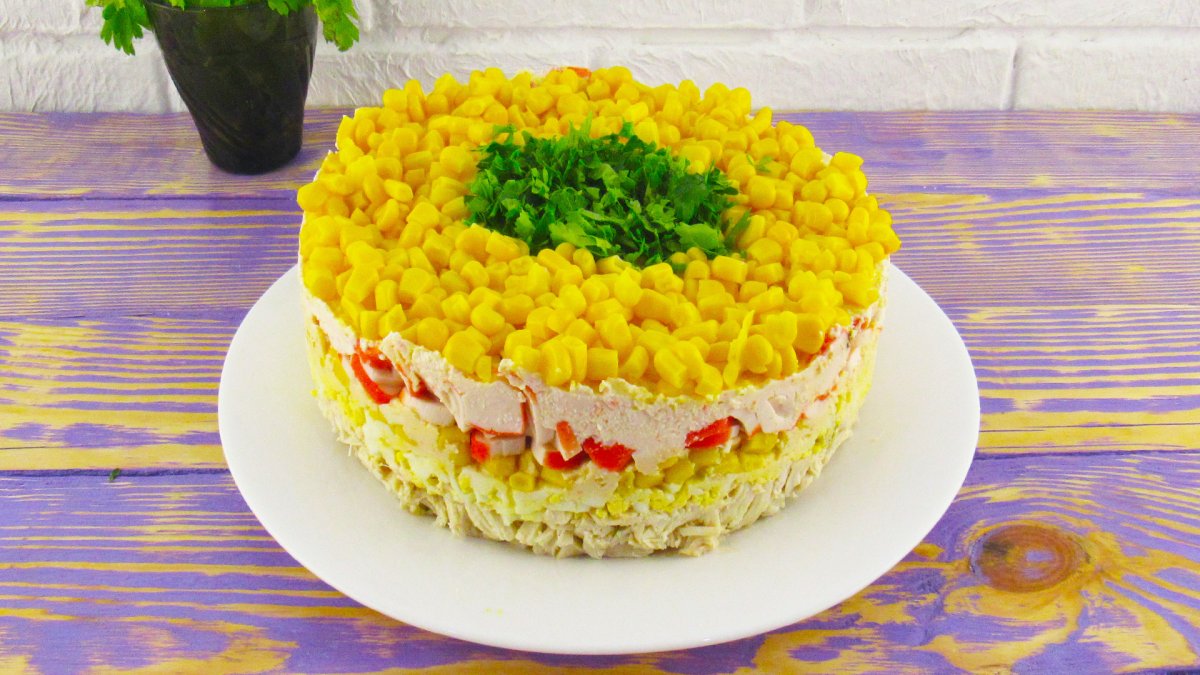 Салат нежность с кукурузой