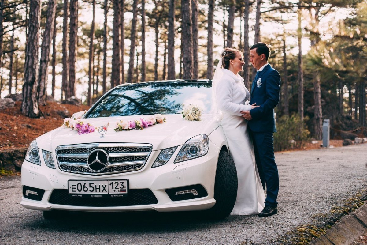Mercedes Benz svadba