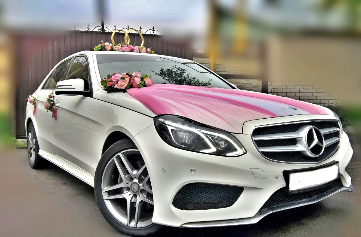 Mercedes e-class 213 свадебный