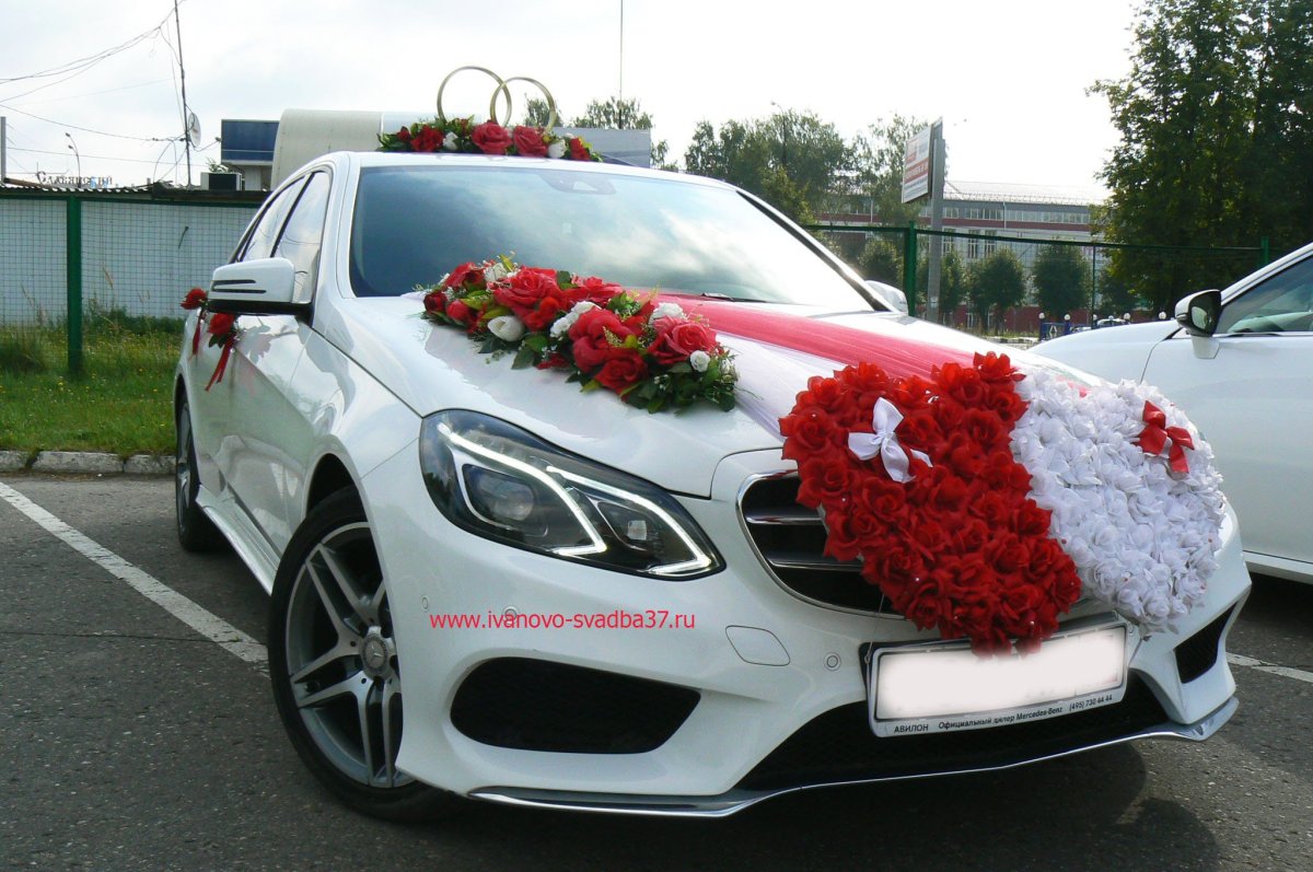 Как украсить авто на свадьбу