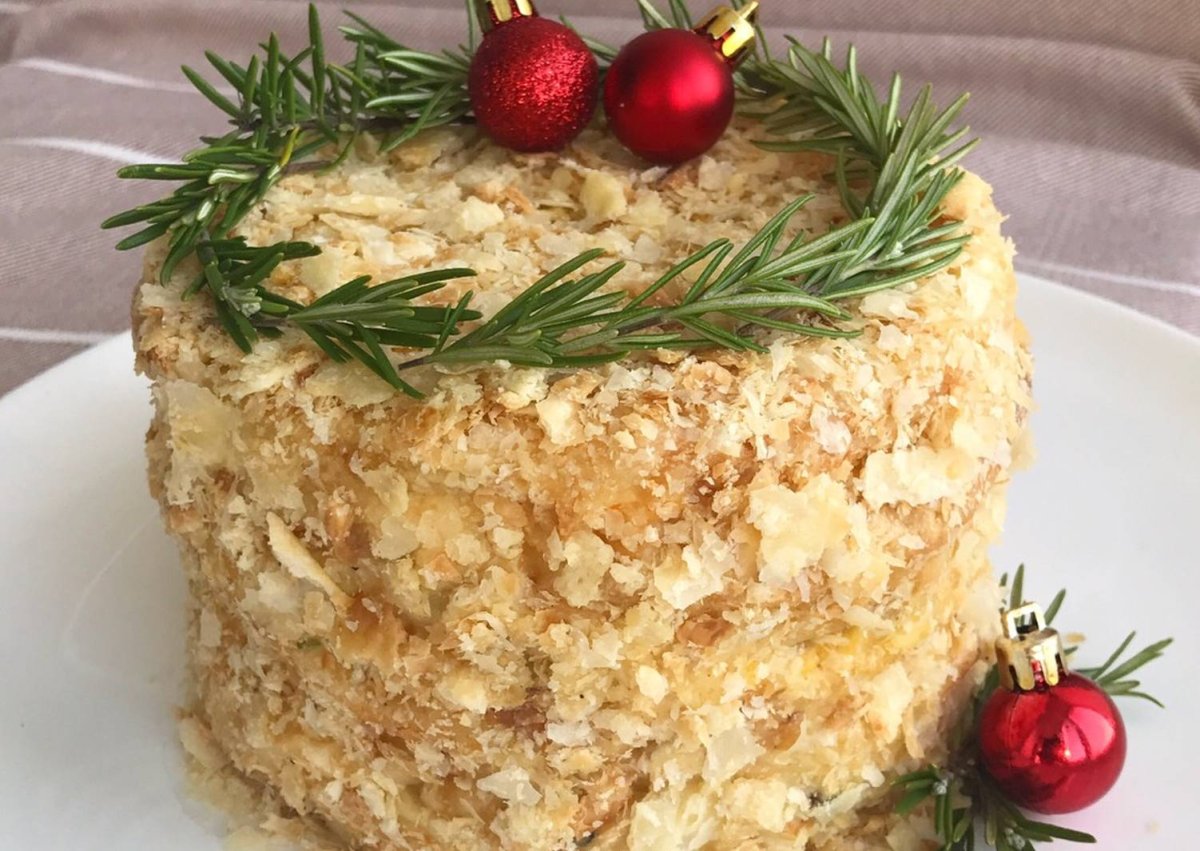 Закусочный торт Наполеон с консервой