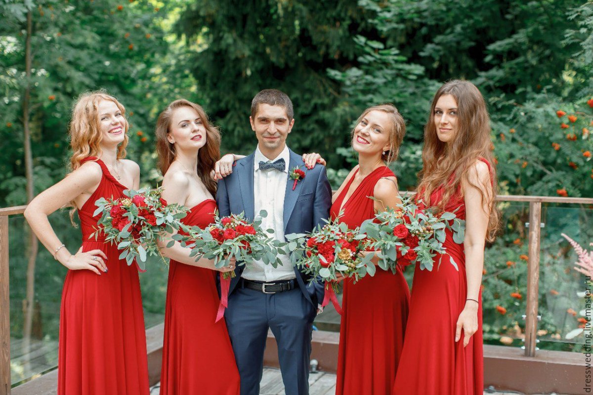 Жених в Красном