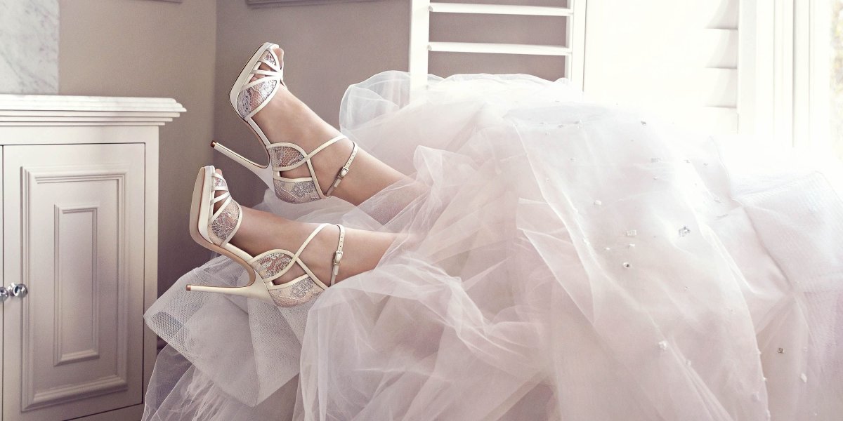 Badgley Mischka туфли на невесте
