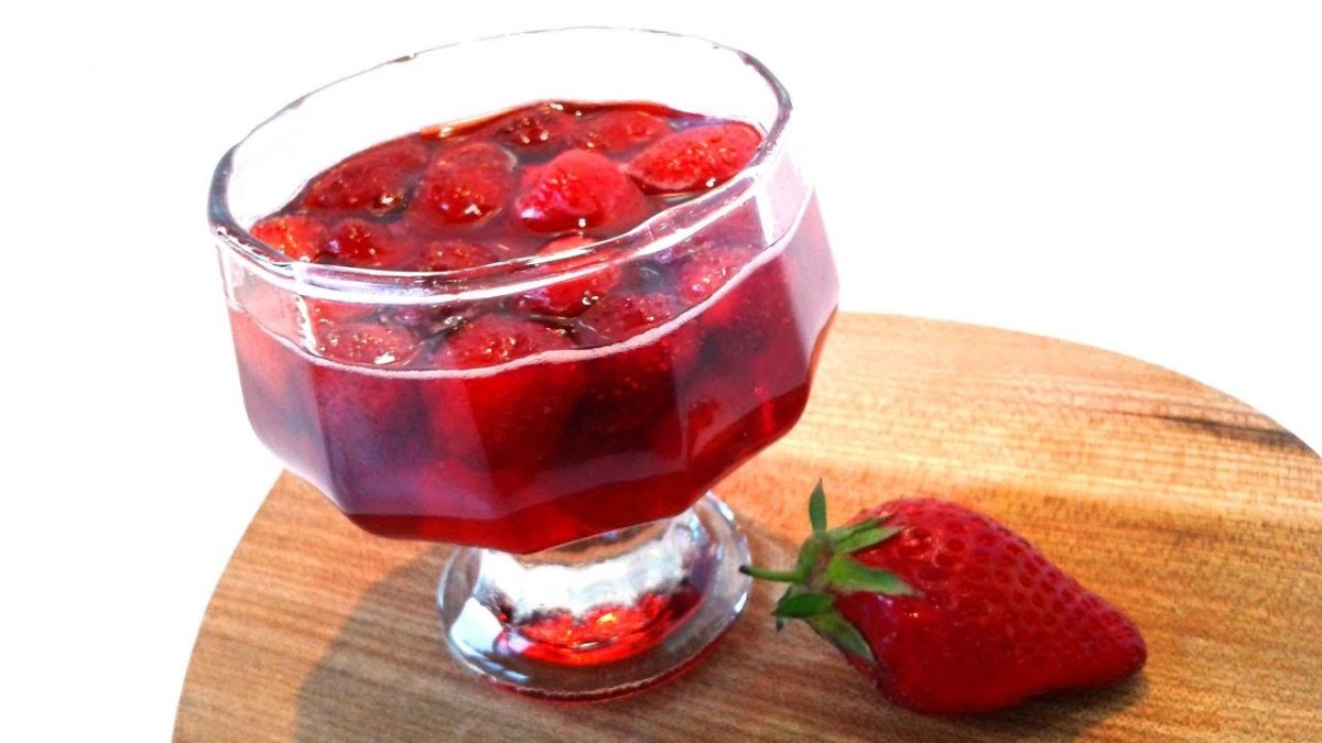 Курд из клубники