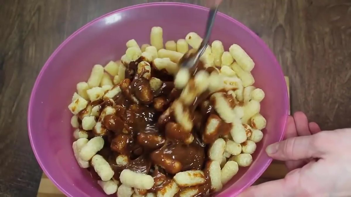 Пирожное из кукурузных палочек