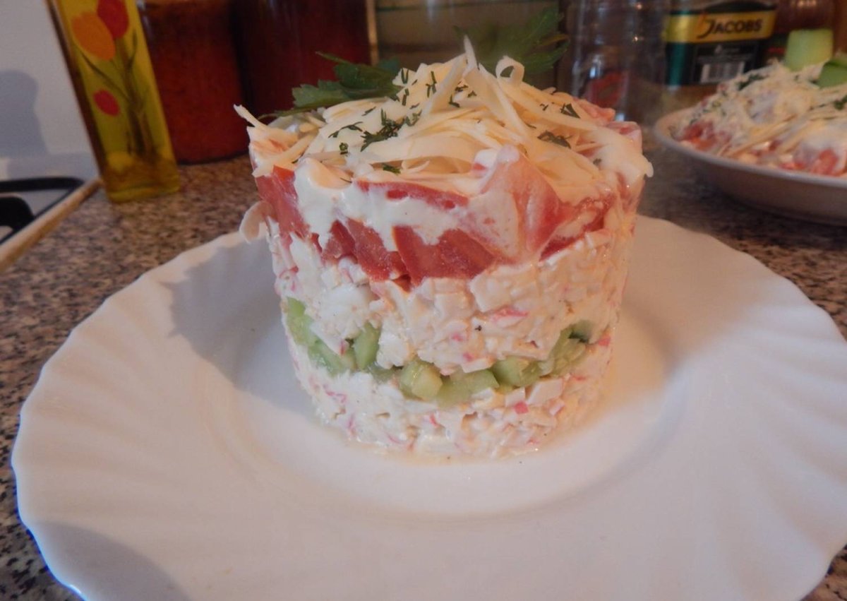 Торт из крабовых палочек