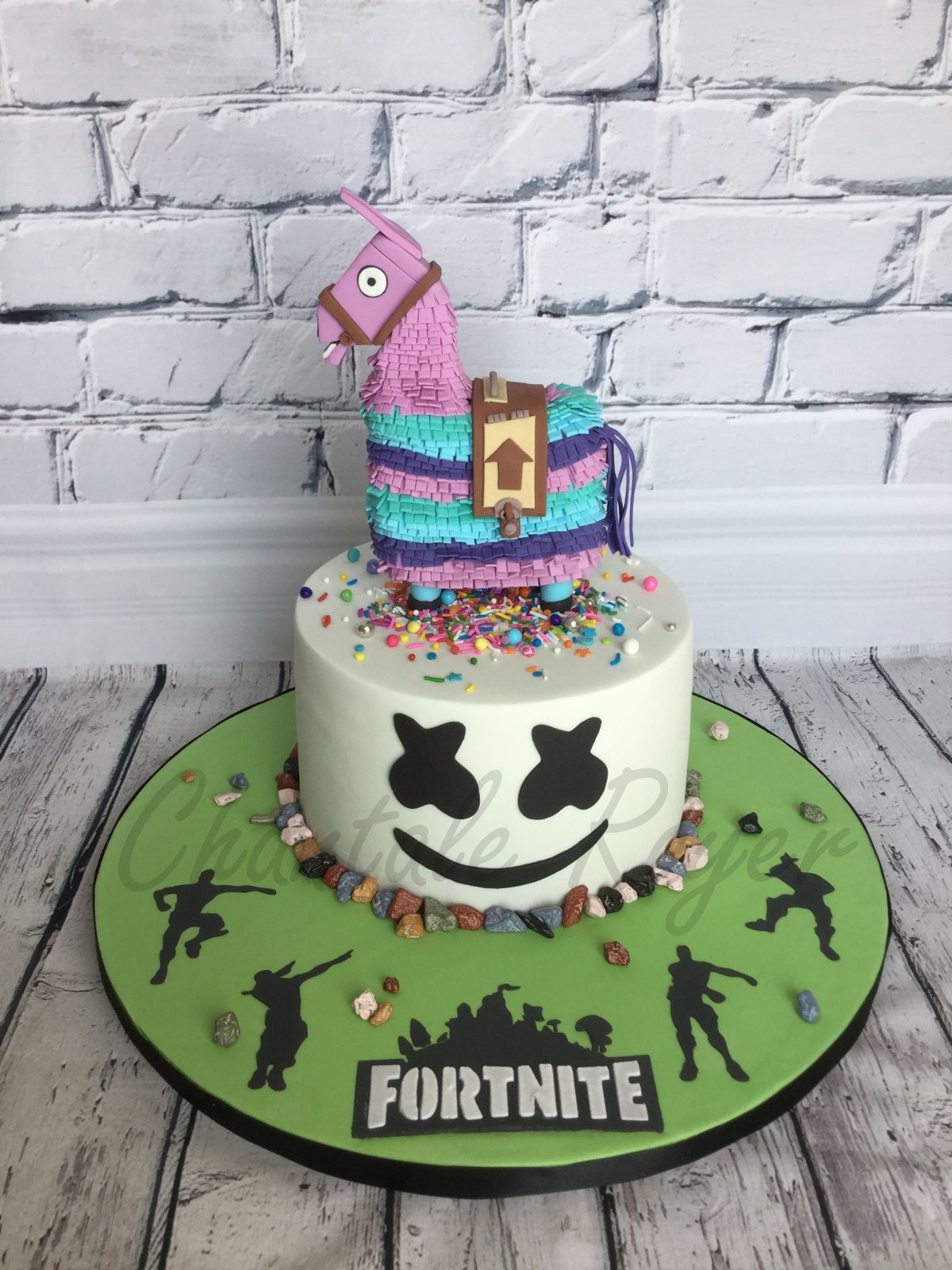 Fortnite Lama торт