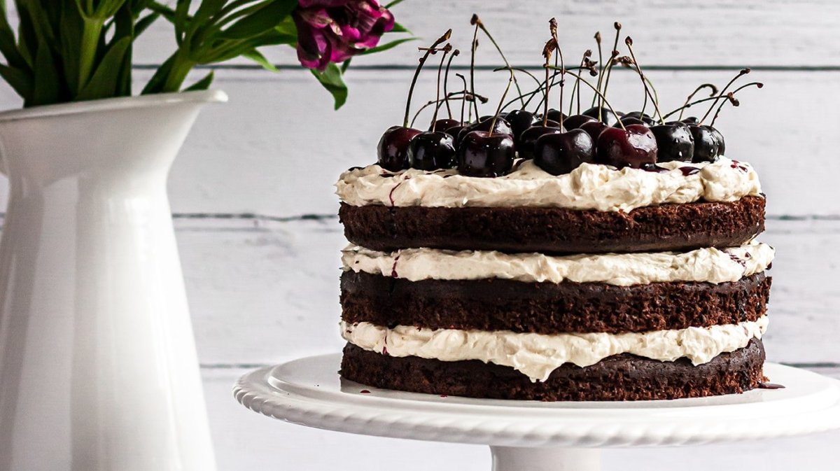 Шварцвальдский вишневый торт Schwarzwälder Kirschtorte
