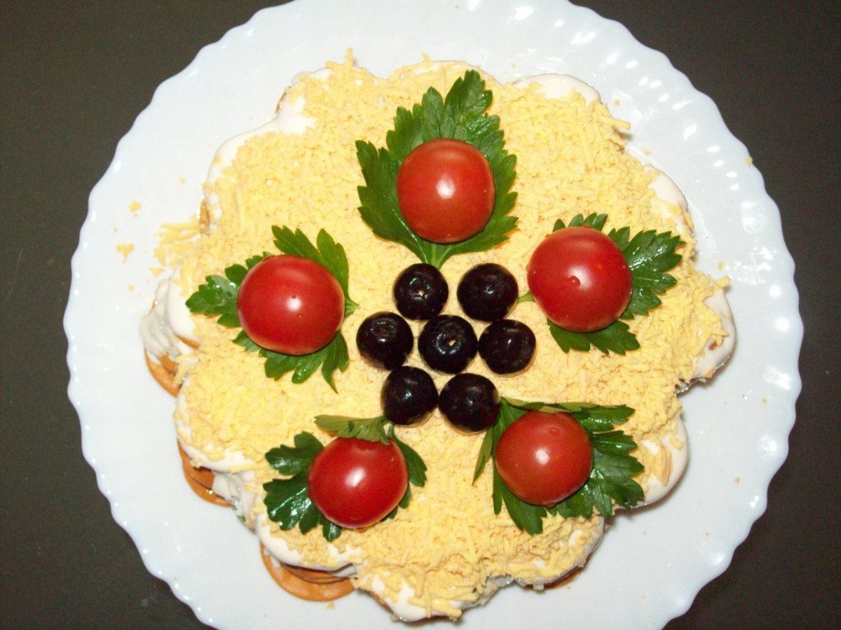 Закусочный торт Царский