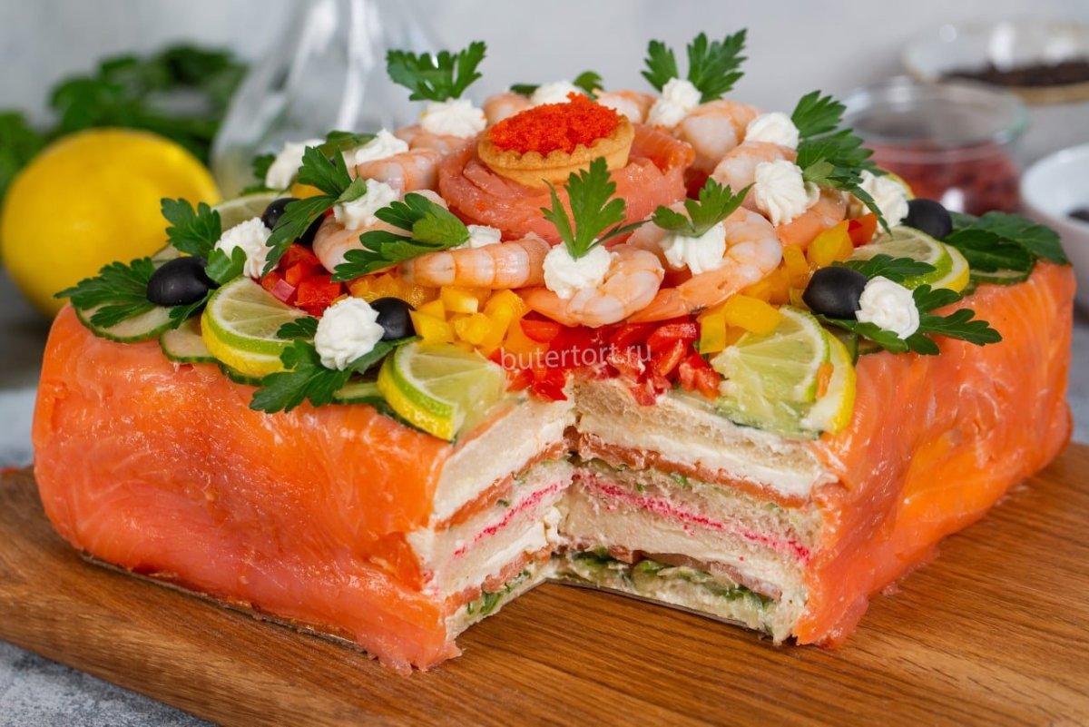 Торт для любителя мяса