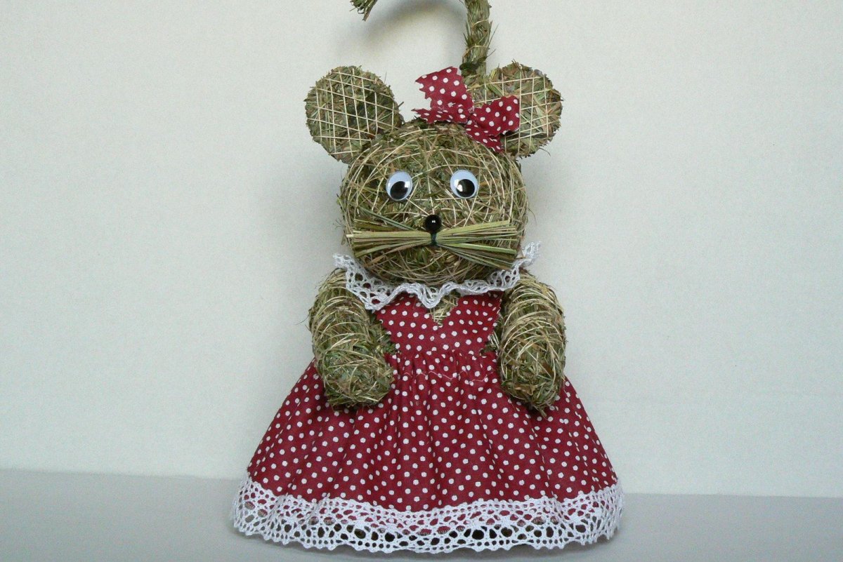 Мышка из сена мастер класс