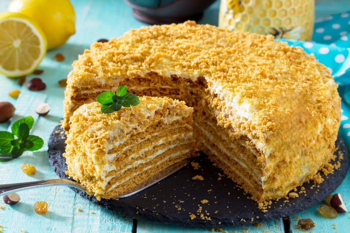 Мишель медовик