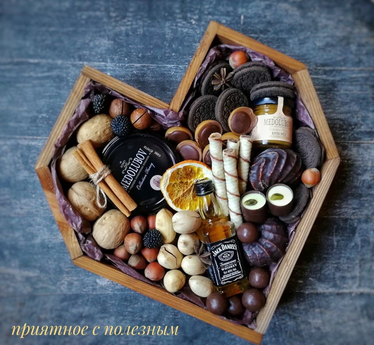 Букет из абрикосов