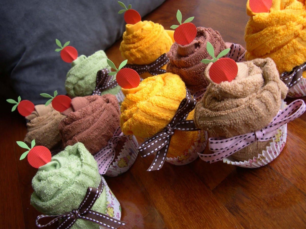 Цветы из кухонных полотенец