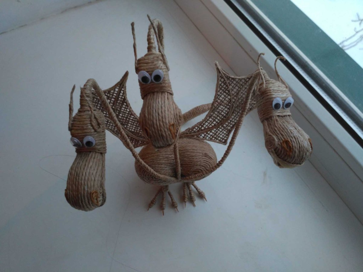 Елочные украшения макраме
