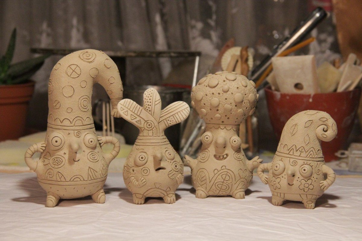 Фигурки из глины