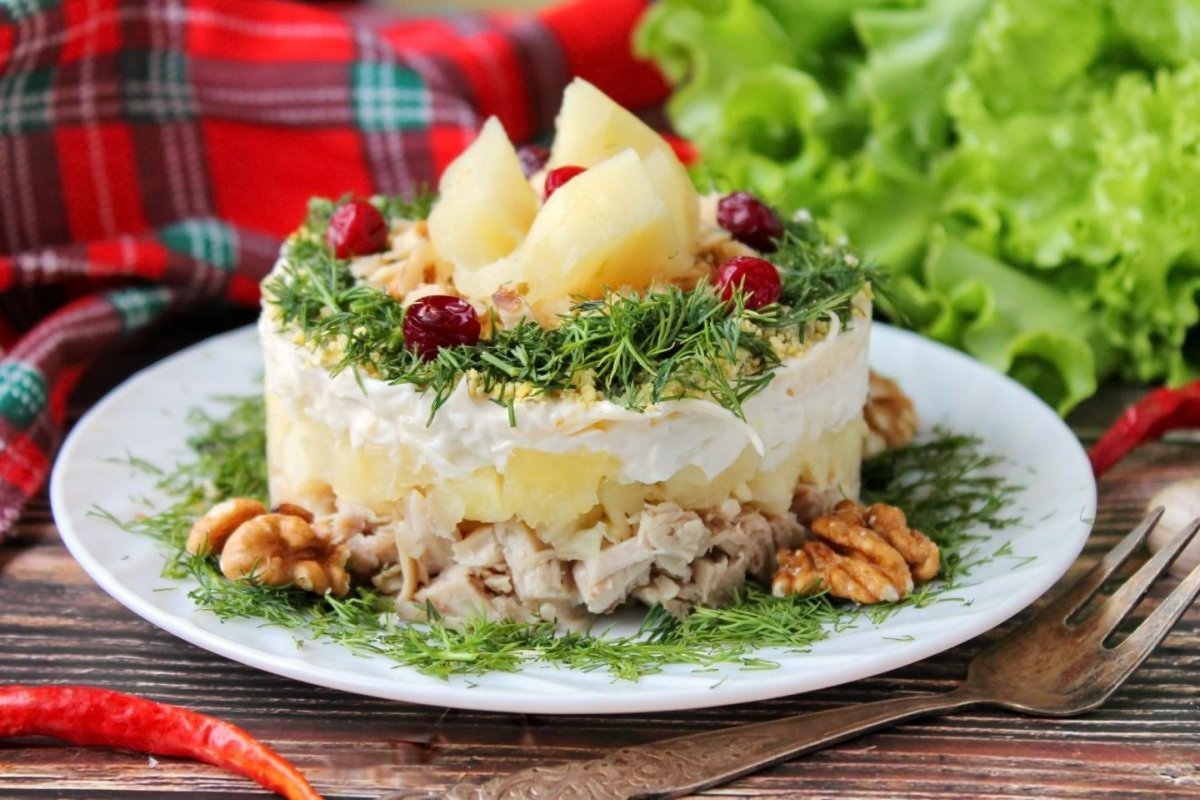 Закусочный торт из вафельных коржей