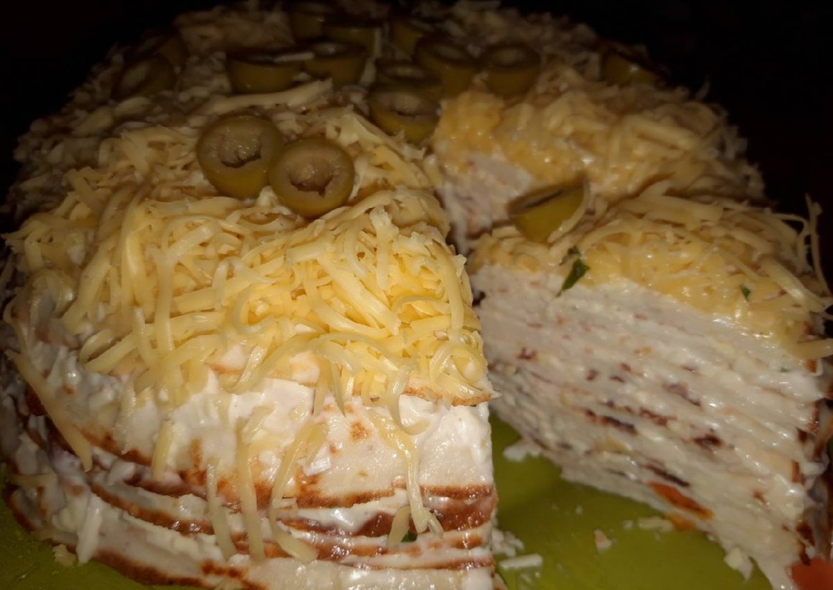 Куриный торт из фарша на сковороде