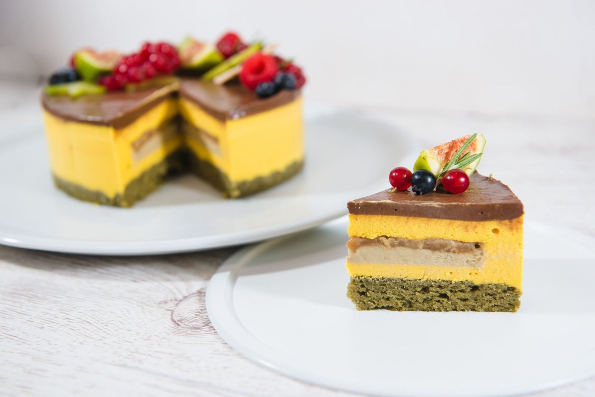 Торт для девочки манговый