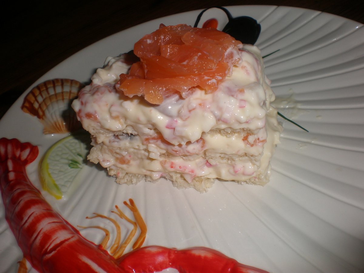 Салат бархатный с крабовыми палочками