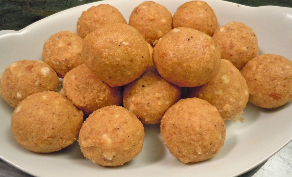 Ладду из нутовой муки