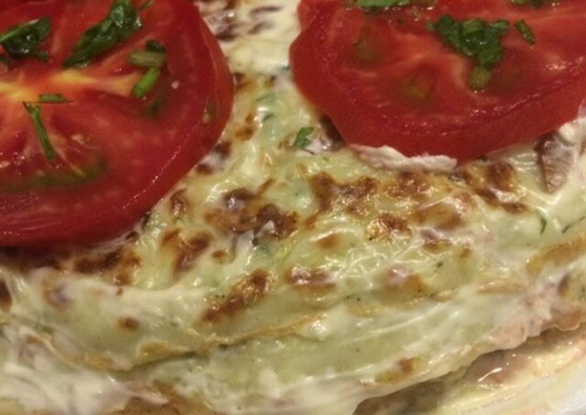 Закусочный печёночный торт с кабачками