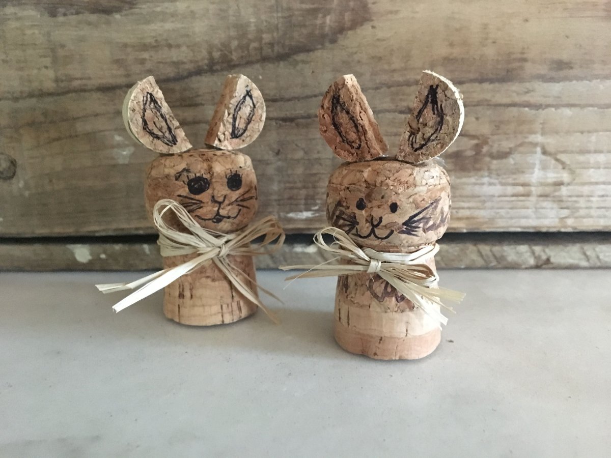 Фигурки из винных пробок