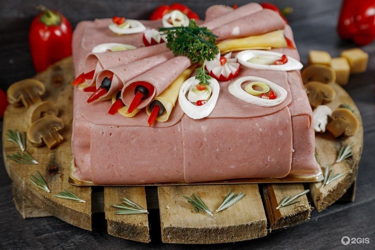 Закусочный торт Наполеон мясной