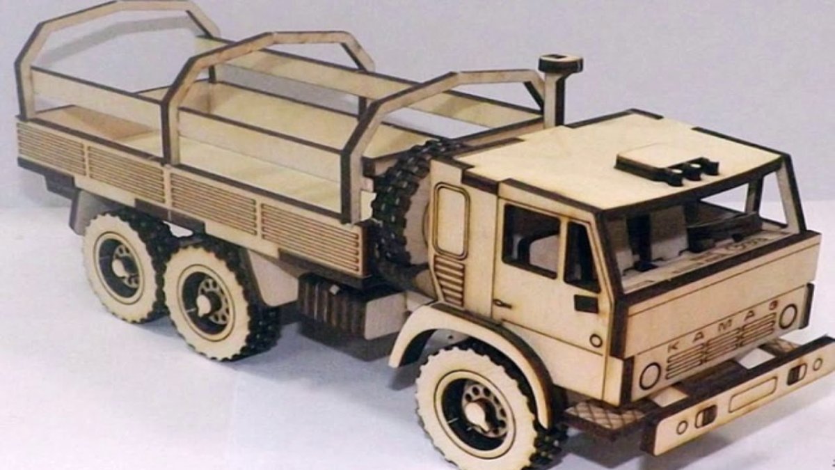 Модель для сборки КАМАЗ 43114