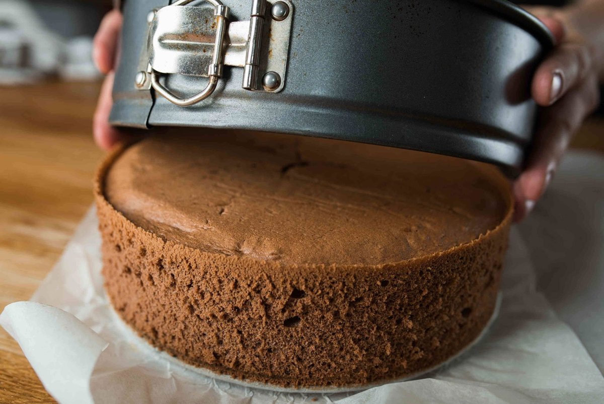 Шоколадный торт с кремом чиз