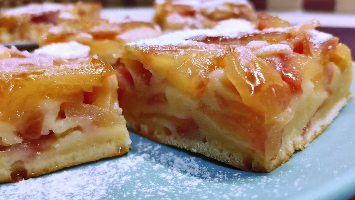 Торт с вафельными рожками