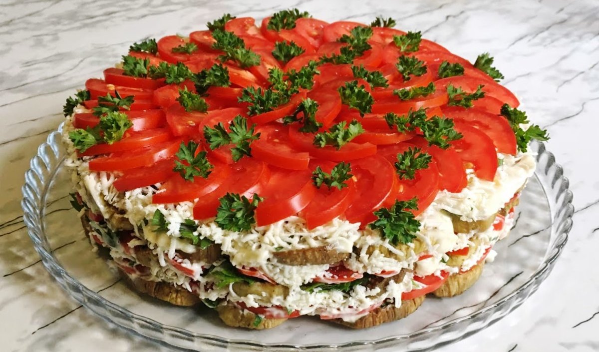 Мясной закусочный торт