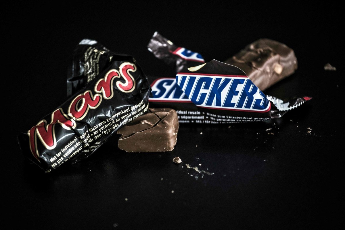 Батончик snickers