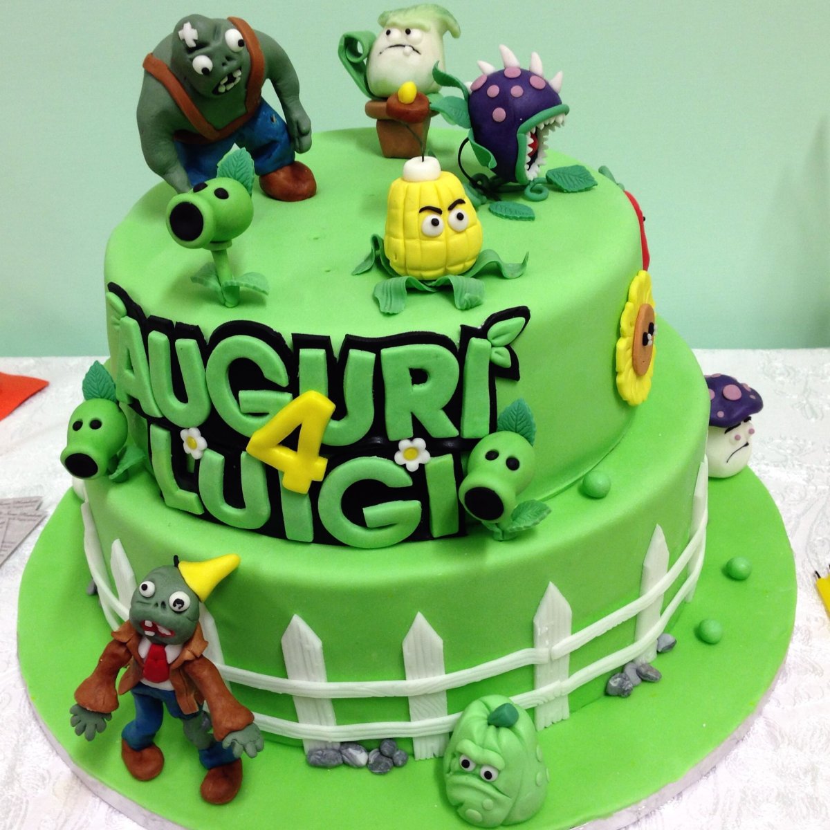 Торт Plants vs Zombies 2